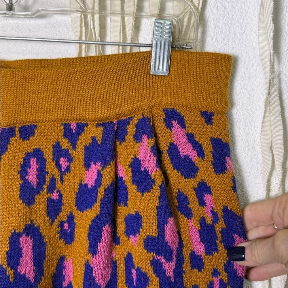 Farm Rio NWT Leopard Pop Caramel Sweater Wide Leg Crop Pants L - Picture 11 of 12